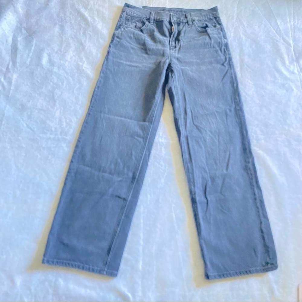American Eagle Straight-Leg Jeans Distressed